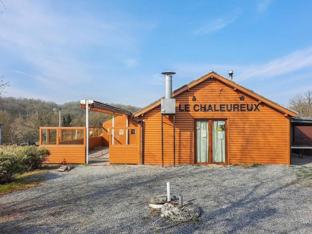 ソンム・ルーズ Cosy Chalet Near Durbuy In Natureヴィラ エクステリア 写真